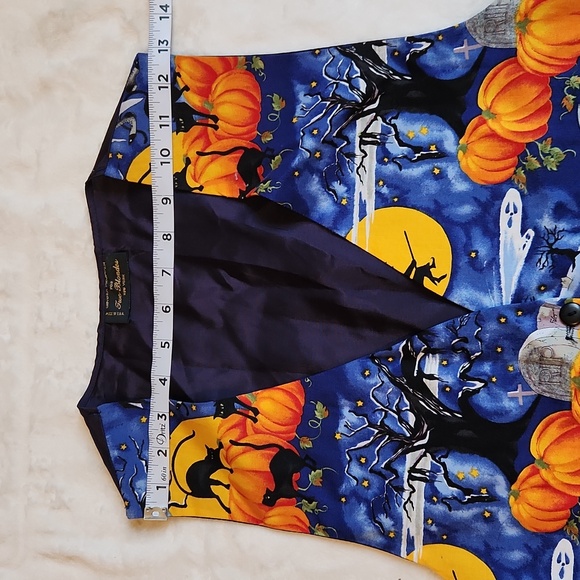 Vintage, Ginger Propper, Artsy, Spooky, Silly Skeleton & Pumpkins Halloween Vest - Picture 8 of 8